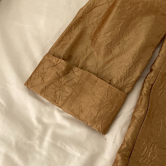 Caroline Rose Crushed Silk Twinset in Gold - Picture 8 of 12